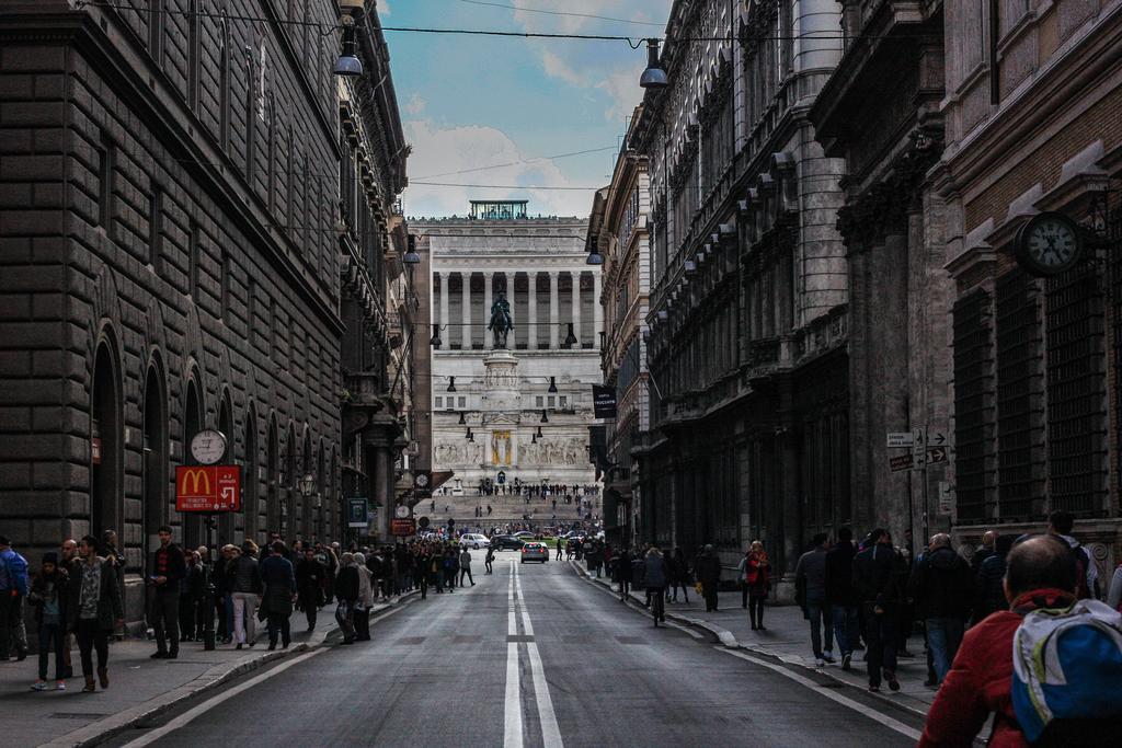 Dimora Storica Palazzo Marescalchi Belli Apartment Roma Exterior foto